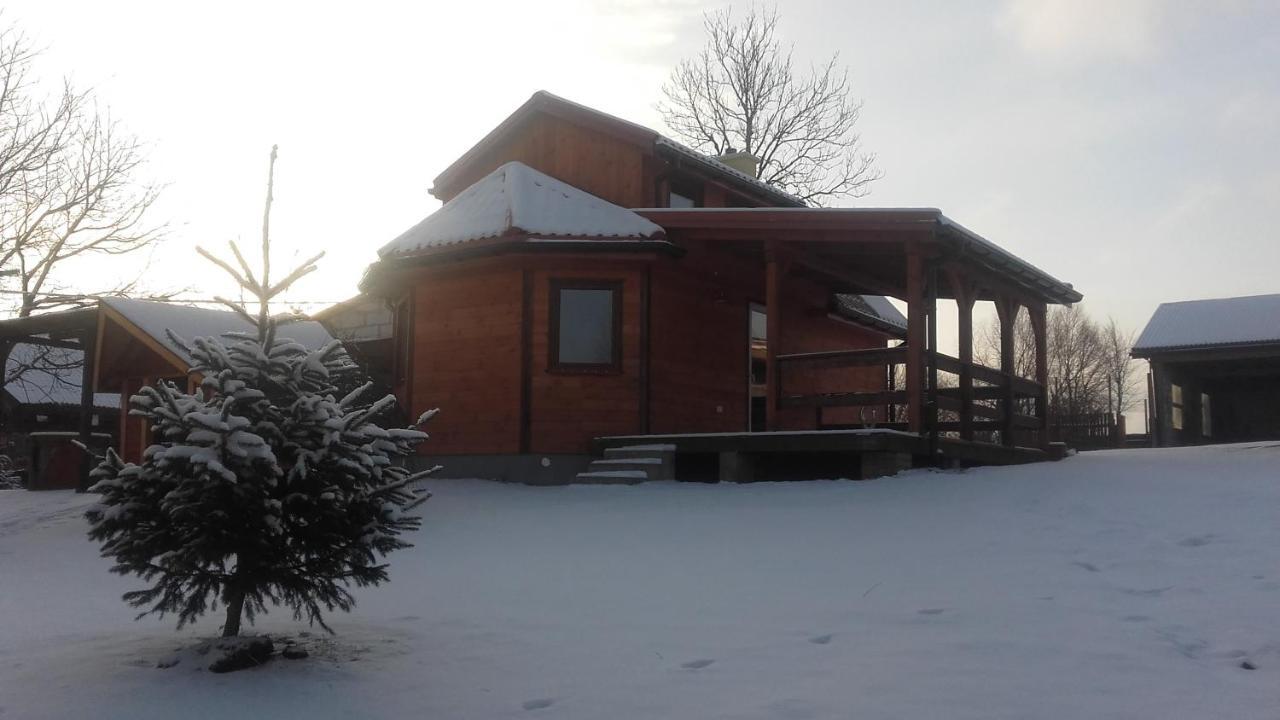 Domek Bialojany Экстерьер фото